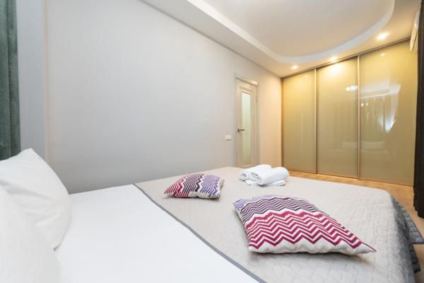 Bessarabsky Kvartal Kiev Exterior foto