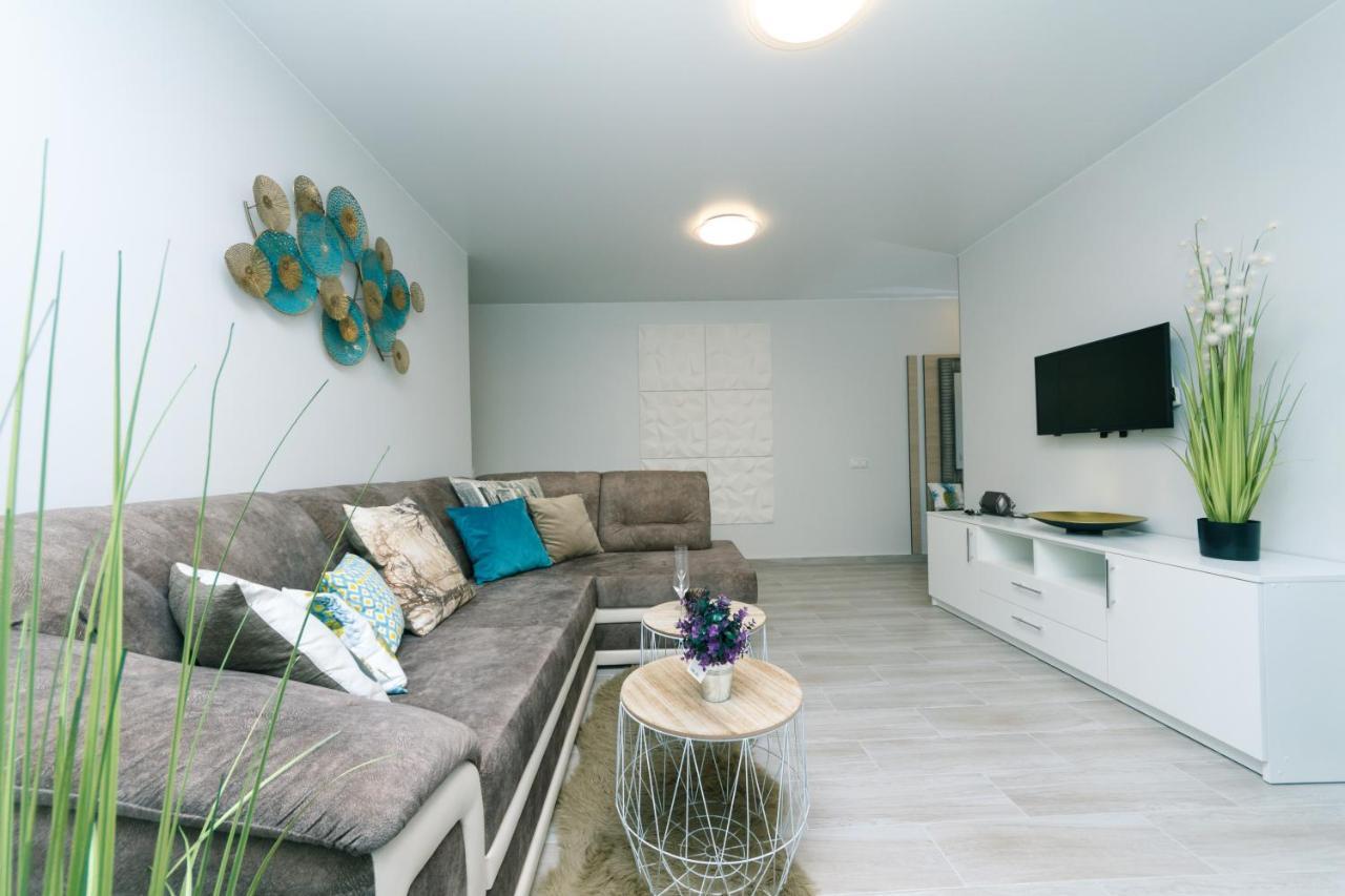 Bessarabsky Kvartal Kiev Exterior foto