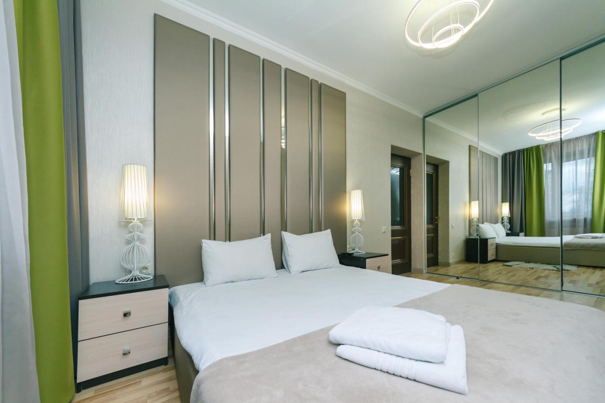 Bessarabsky Kvartal Kiev Exterior foto