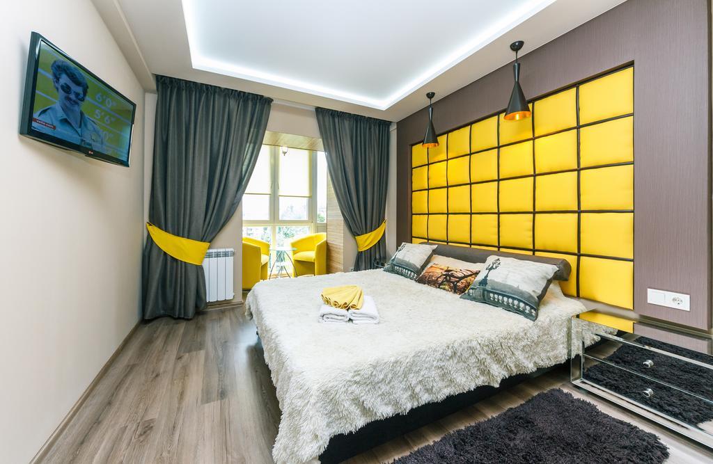 Bessarabsky Kvartal Kiev Exterior foto