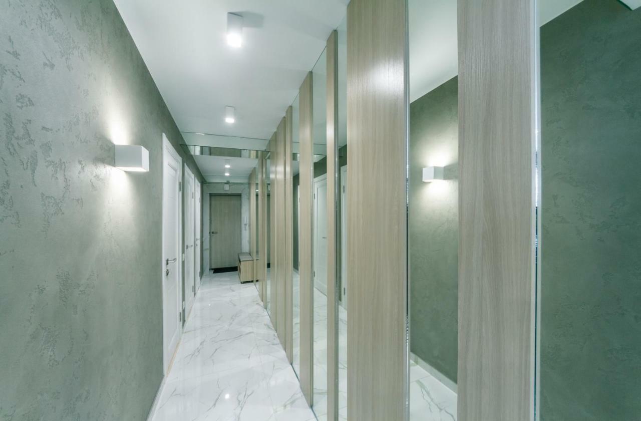 Bessarabsky Kvartal Kiev Exterior foto